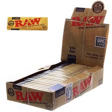 RAW CLASSIC 1 1/4 SIZE NATURAL UNREFINED ULTRA THIN 79MM ROLLING PAPERS